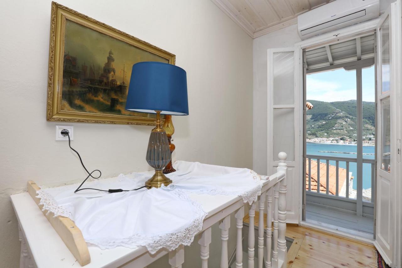 House Of Town Apartment Skopelos Town Ngoại thất bức ảnh